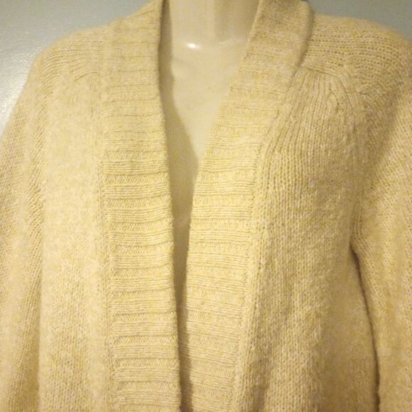 - Eddie Bauer  three quarter length sleeve button down sweater with pockets - Picture 8 of 12